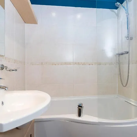 Daire Linthorpe With Parking Middlesbrough