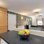 Linthorpe With Parking Apartment Middlesbrough